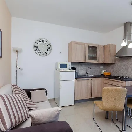 Marija G Apartament *