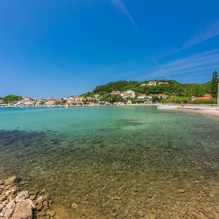 Marija G Apartament Kampor