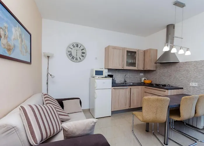 Marija G Apartman *