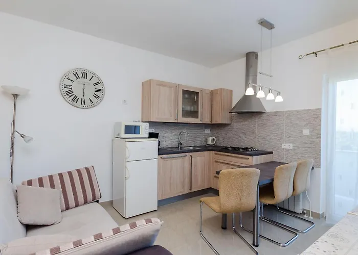 Marija G Apartman *